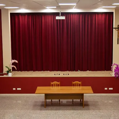Casa Per Ferie Maria Ausiliatrice Otel